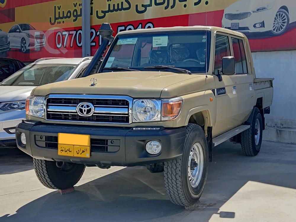Toyota Land Cruiser 70 Pickup